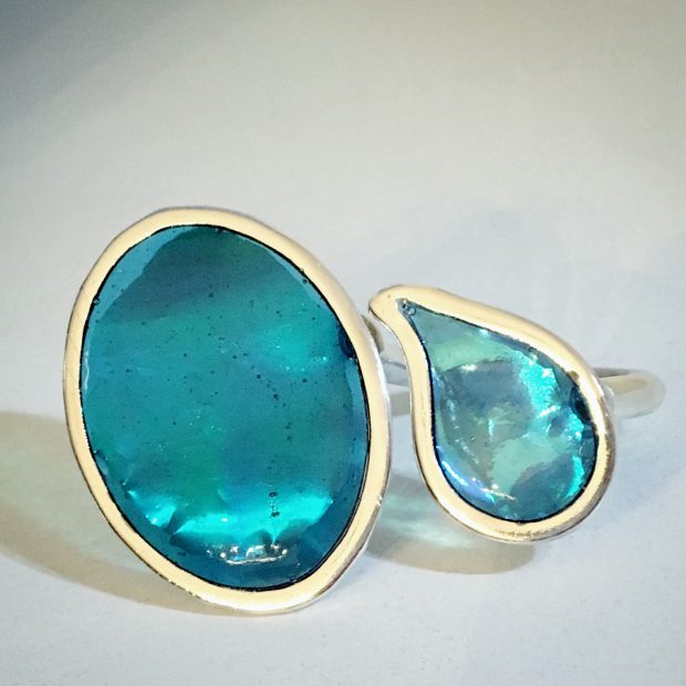 00324 Bague argent 925 et résine opalescente