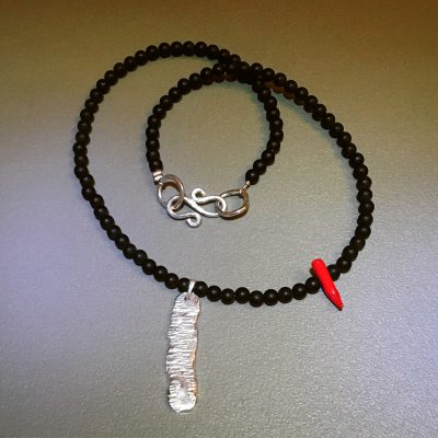 00381 Collier argent 925, onyx et bambou teint