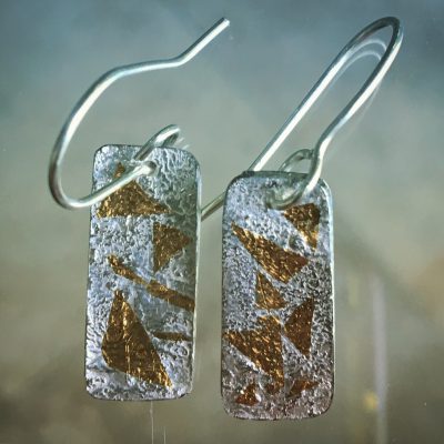 427 Boucles d’oreilles argent  925 et feuille d’or 24 ct.