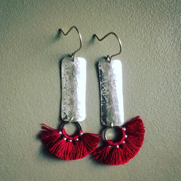 465 Boucles d’oreilles argent 925 et pompon textile